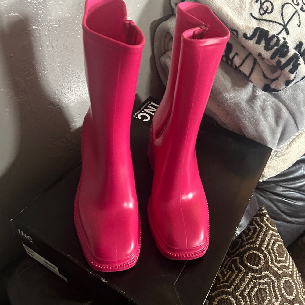 Like New INC International Concepts Fuchsia Ankle Boots (rain boots)